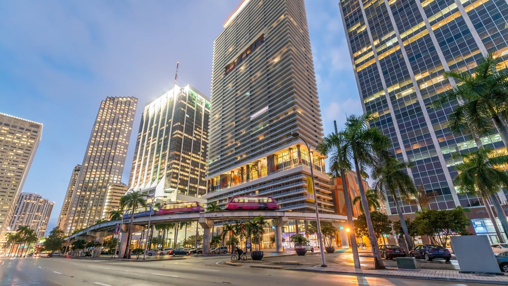 Miami night from the streets